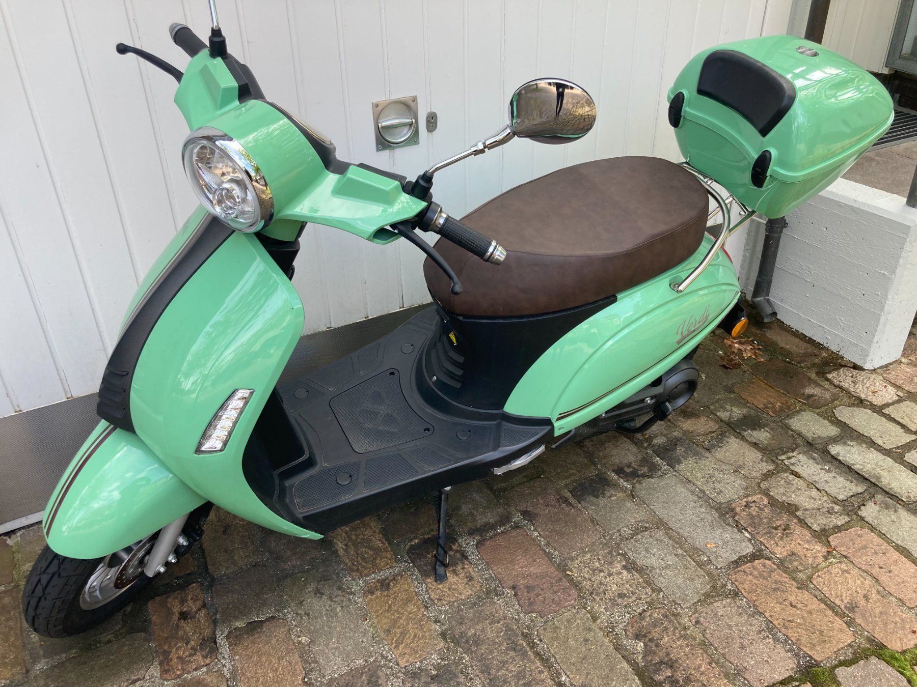 Scooter: Elektro Roller – Usato da Rüschlikon venduto da Turi40 1