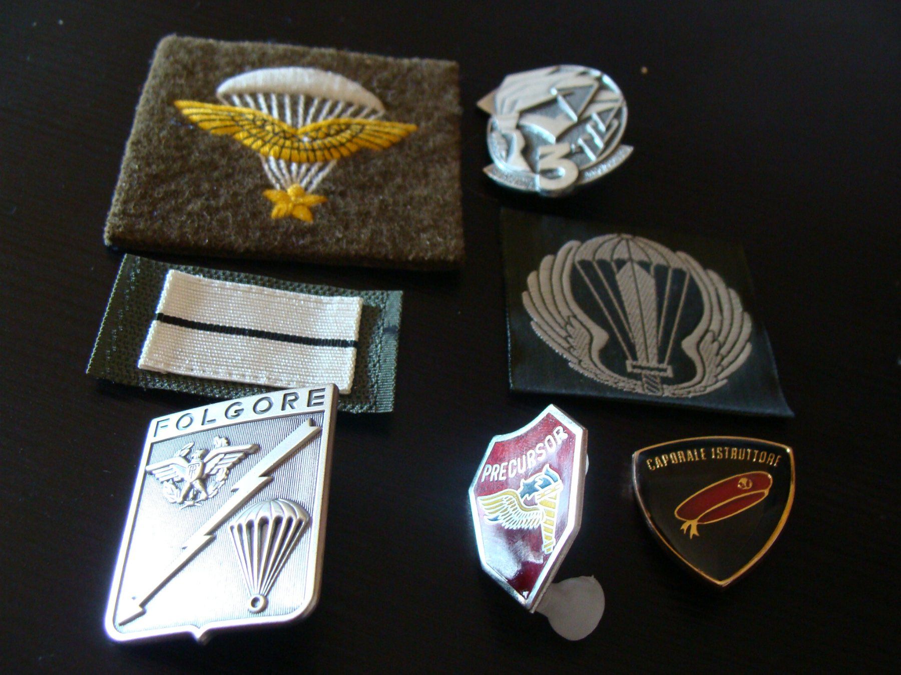 Placchette & Badge: Petit lot armée Italienne. – Usato da Cuarny venduto da hen_g7hn