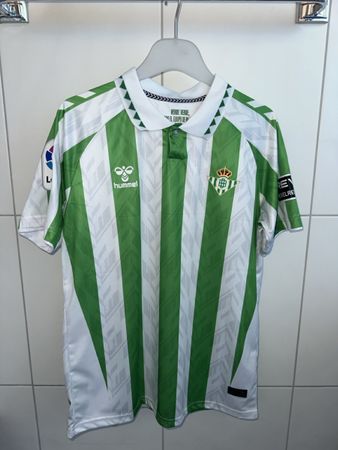 Real Betis (Antony 7)