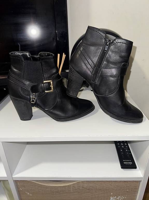 Chaussures femmes: Talon – D'occasion à Lausanne par ahm_9l9k