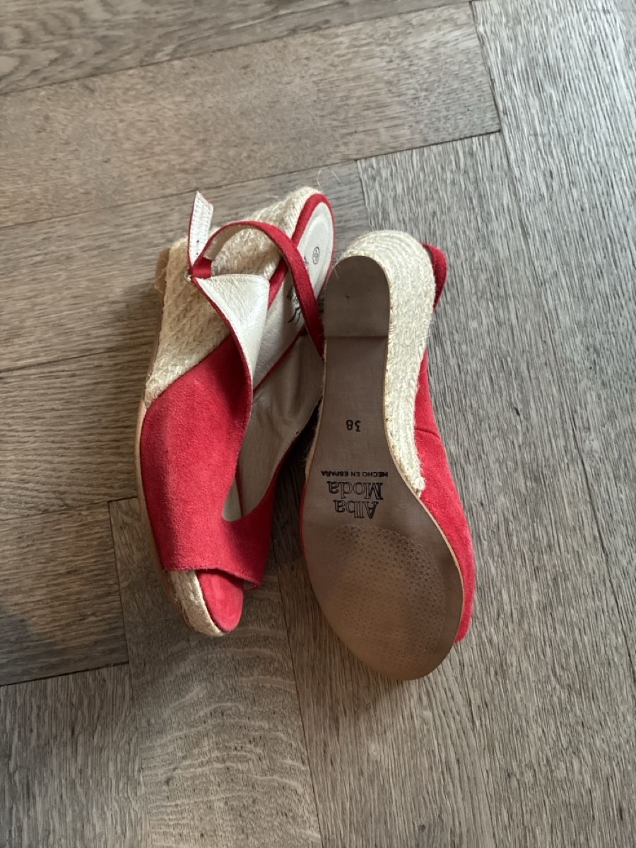 Alba Moda Scarpe da donna: Alba Moda Sandaletten Leder Gr 38 – Nuovo (secondo la descrizione) da Zürich venduto da Dsire 3