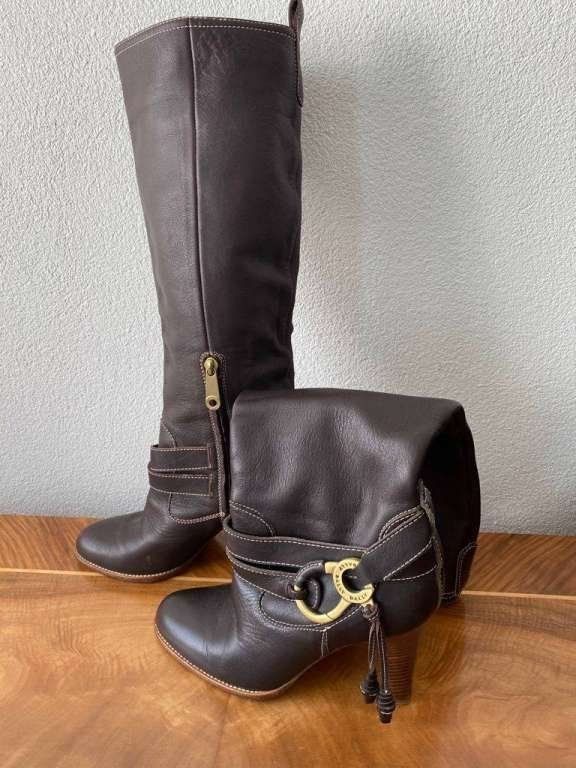 Scarpe da donna: Bally Stiefel - wie neu – Usato da Muttenz venduto da Jaide