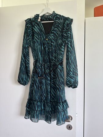 Wunderschönes Kleid nur 1 mal getragen