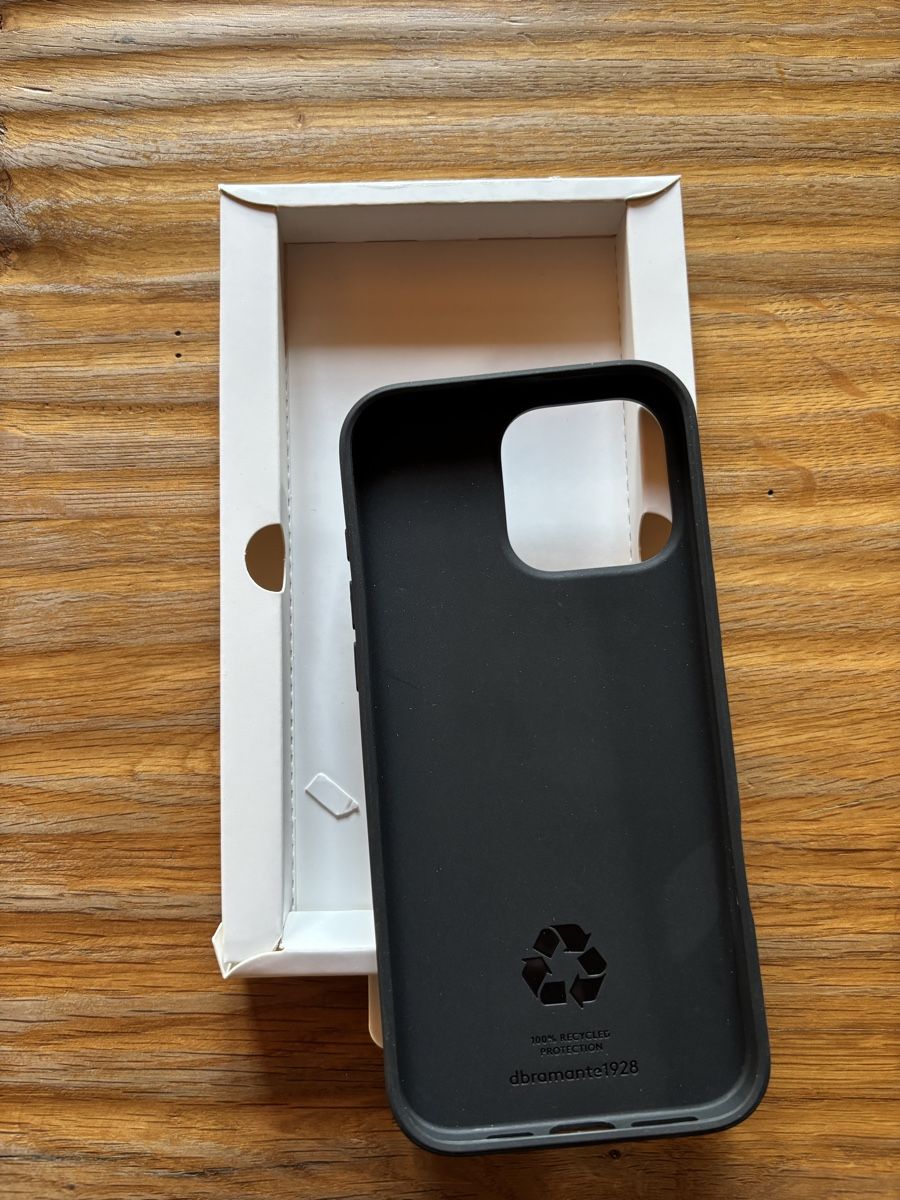 Cover & Protezioni schermo: Ultra slim soft case für iPhone 16 Pro Max – Nuovo e nell'imballaggio originale da Dintikon venduto da Baronima 2