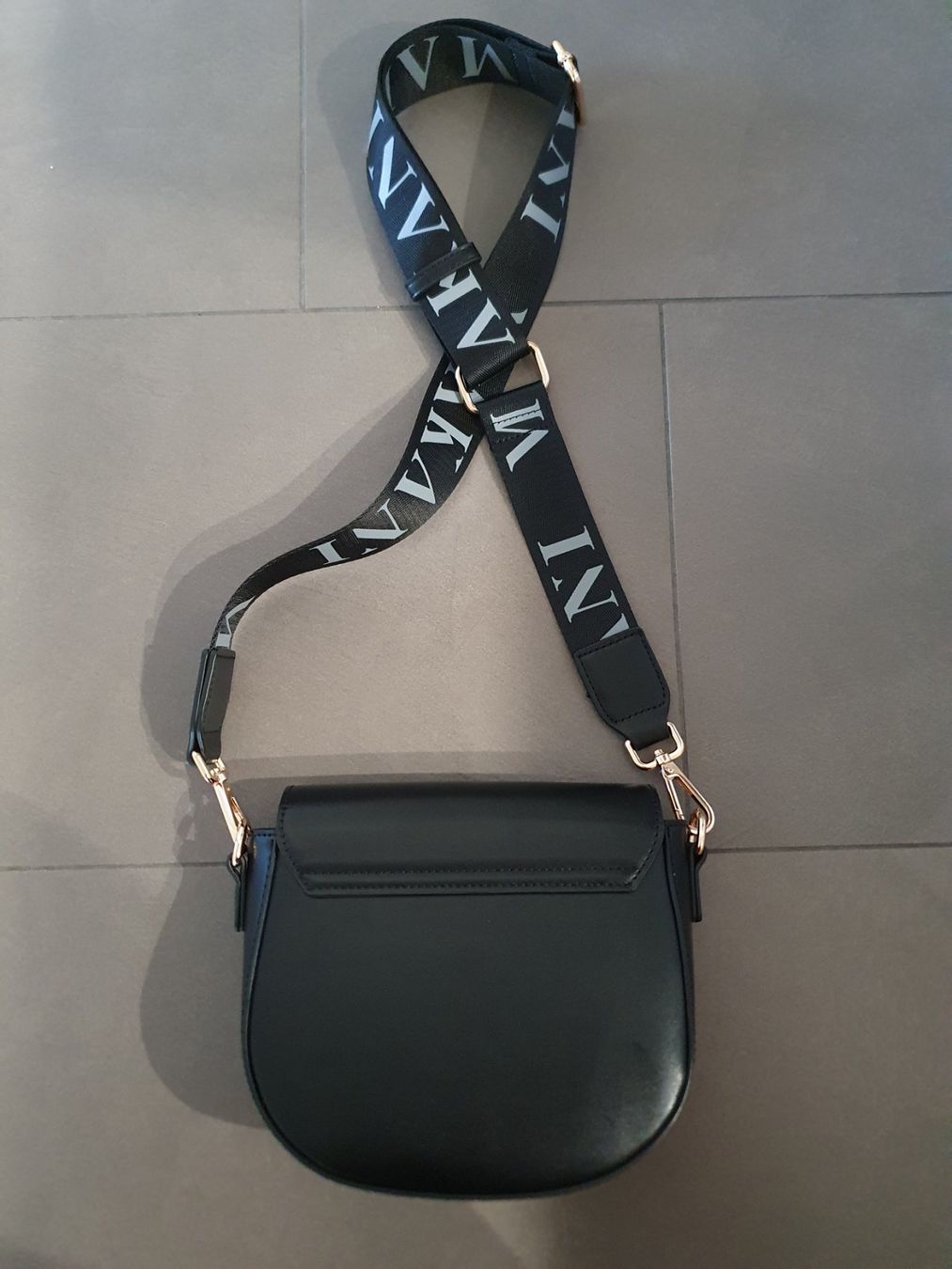 Borse da donna: Makani Handtasche half moon – Usato da Arth venduto da frey1993 1
