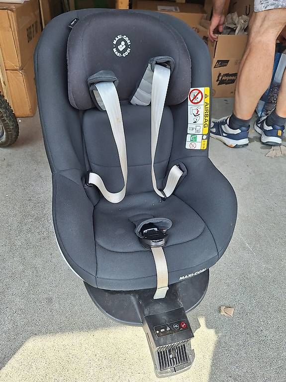 Maxi-Cosi Seggiolini per auto: Maxi Cosi Pearl Pro i-Size + Station – Usato da Buochs venduto da DasBaerchi 2