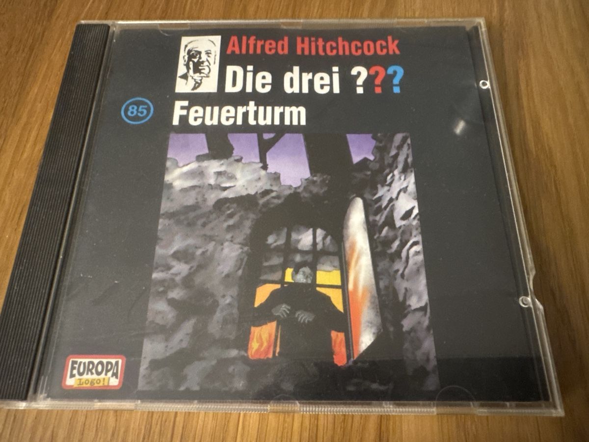 CD: Die drei Fragezeichen ??? - 85 - Feuerturm - CD – Usato da Muhen venduto da Kusi_