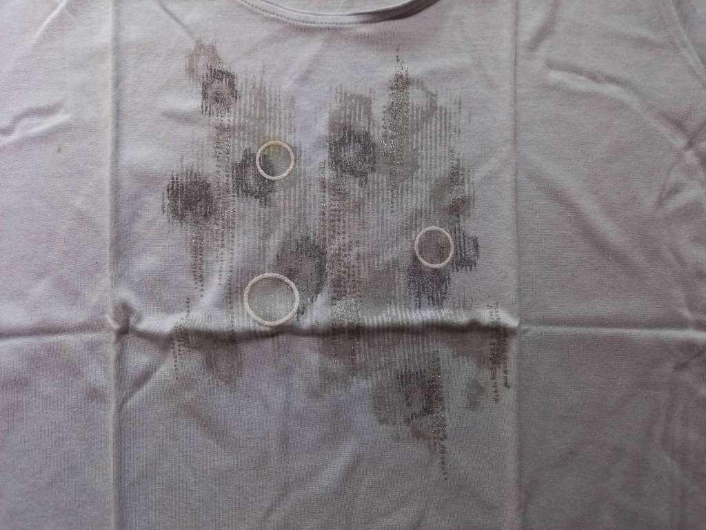 T-shirt: Shirt in grau M/L – Usato da Bätterkinden venduto da Elefantenzoo 1