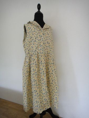 Sommerliches Kleid  "Bonnet à Pompon" Baumwolle Gr. 12 J