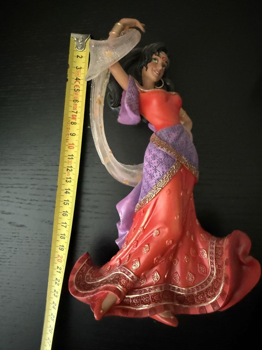 Disney Statuette: Esmeralda Disney Figur – Usato da Allschwil venduto da Collector.Shop.Swizz 2