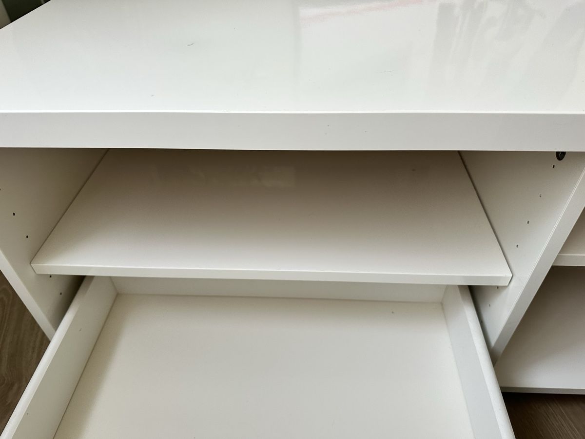 Ikea Mobili TV: Ikea BYÅS - TV-Möbel mit Schublade – Usato da Ibach venduto da Viper39 4