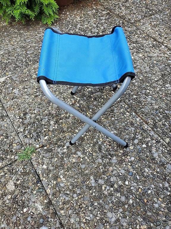 Tische: Camping- oder Kindertisch – Gebraucht aus Alpnach Dorf von meylin65 2