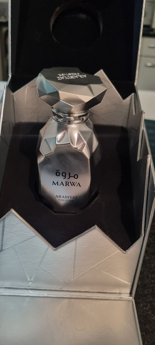 Parfum & Eau de Toilette: Arabiyat Prestige Marwa Eau de Parfum 100ml – Neu (gemäss Beschreibung) aus Luzern von B.Swiss 2