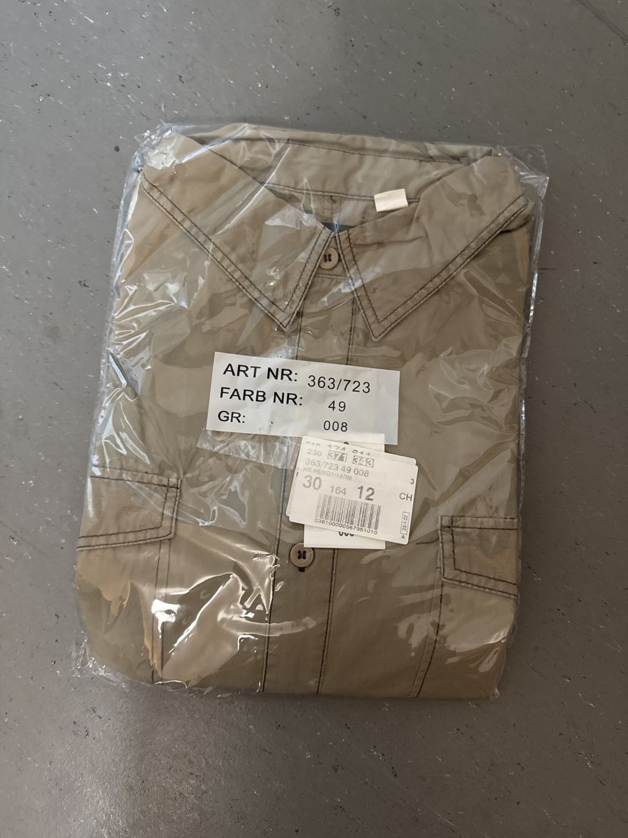 Camicie: Hemd beige, ungetragen – Nuovo e nell'imballaggio originale da Zuchwil venduto da HowieBowie