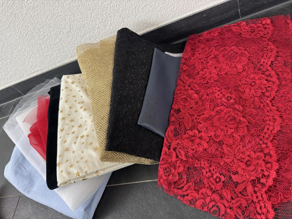 Tessuti: Stoff Packet - Samt, Tüll, Spitzen, Kunstleder - HIT – Nuovo (secondo la descrizione) da Gurmels venduto da topsommer 1