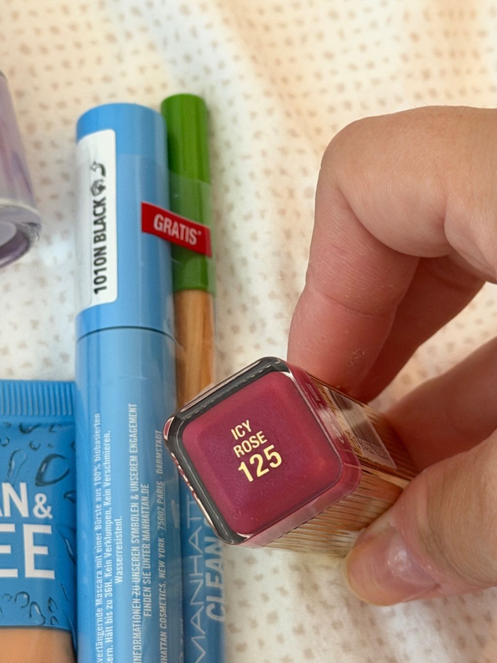 Maquillage: Make-Up Set + Nagellack - Manhattan, MEXX, Max Factor - NEU! – Neuf avec emballage d'origine à Pfäffikon SZ par ansyyy 1