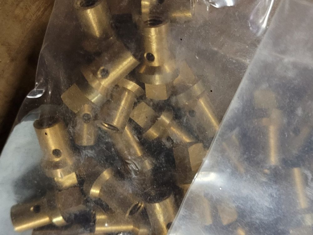 Vierkantschrauben DIN 478 - Mit Bund - Stahl 10.9, € 46,77