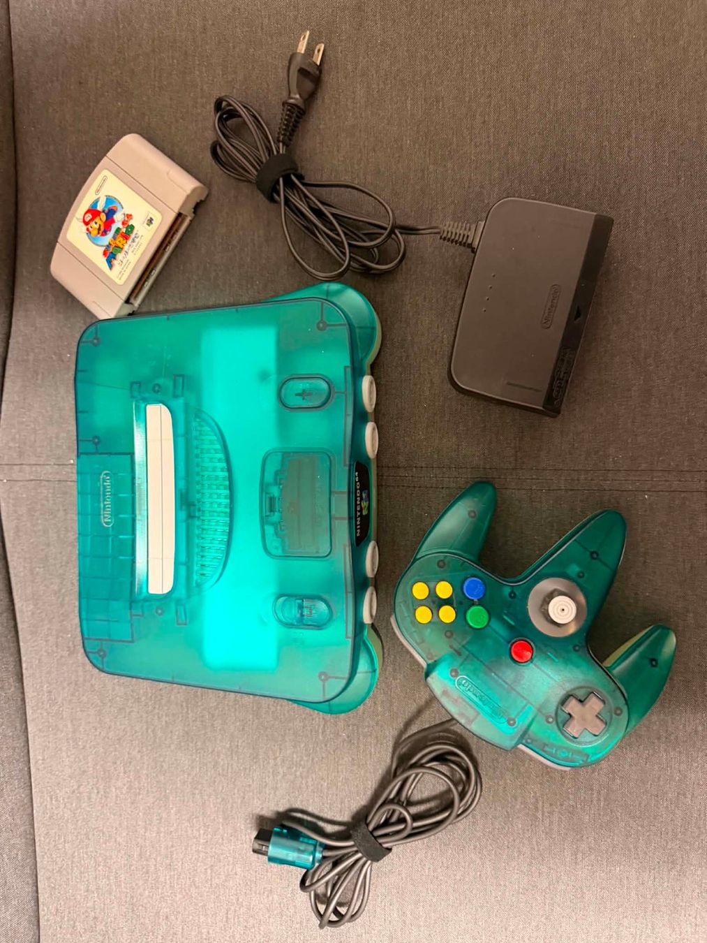Nintendo Console: Console Nintendo 64 Crystal Jap – Usato da Giubiasco venduto da Ticinerd