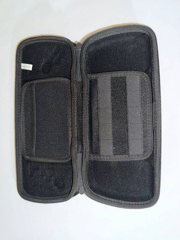 Console: Nintendo Switch-Konsole Reisetasche – Usato da Zürich venduto da meti1975 1
