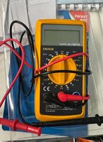 Max Hauri EM393B Multimeter