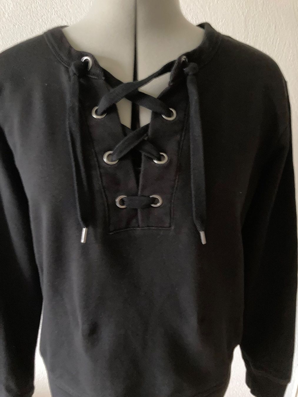 H&M Maglioni & Felpe: Sweatshirt H&M, Gr. S – Usato da Samedan venduto da chickenrun01 1