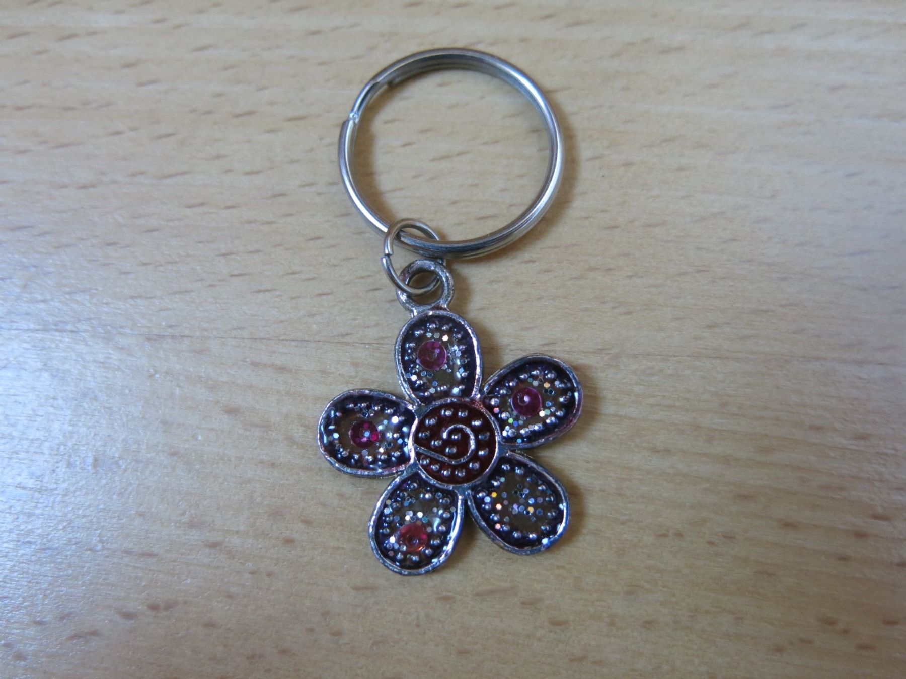 Portachiavi: Schlüsselanhänger Blume – Nuovo (secondo la descrizione) da Birsfelden venduto da myshop