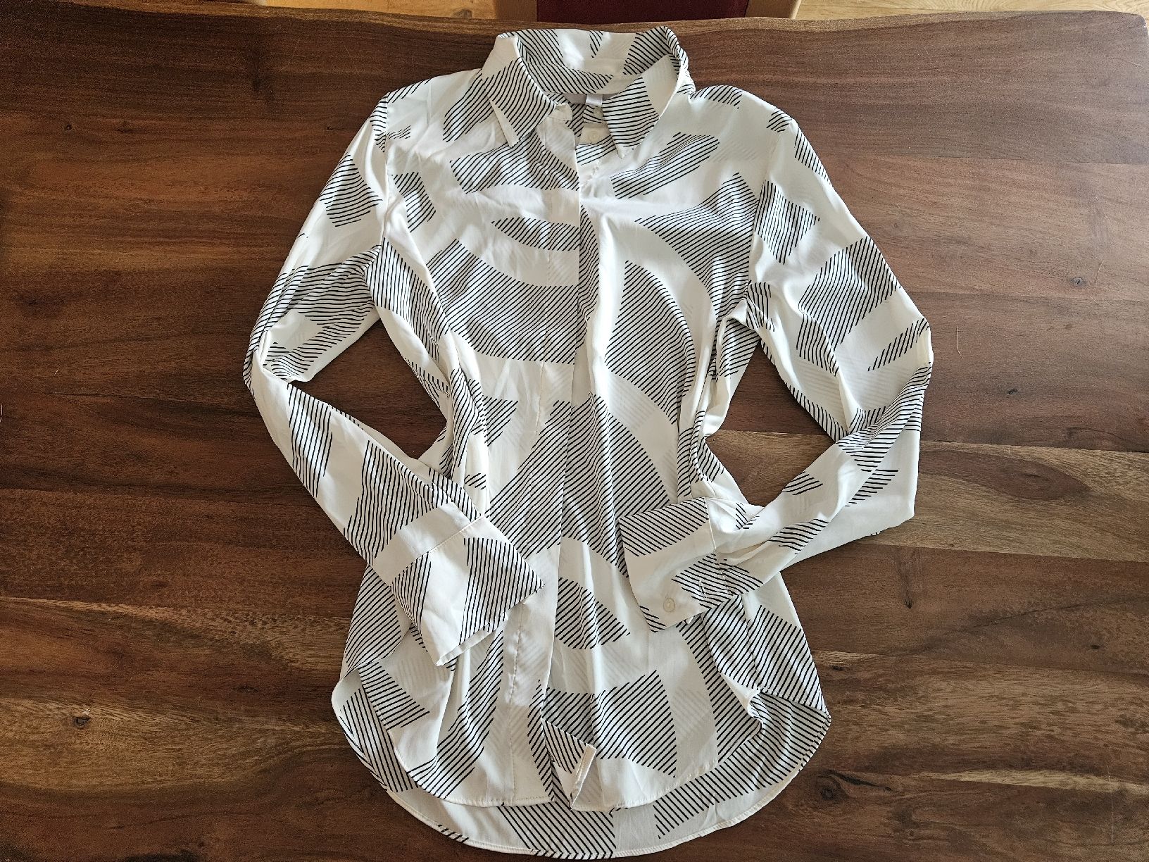 H&M Blusen: Damenbluse S – Gebraucht aus Wattwil von Belinda98