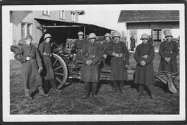 ^Militär Echtfoto