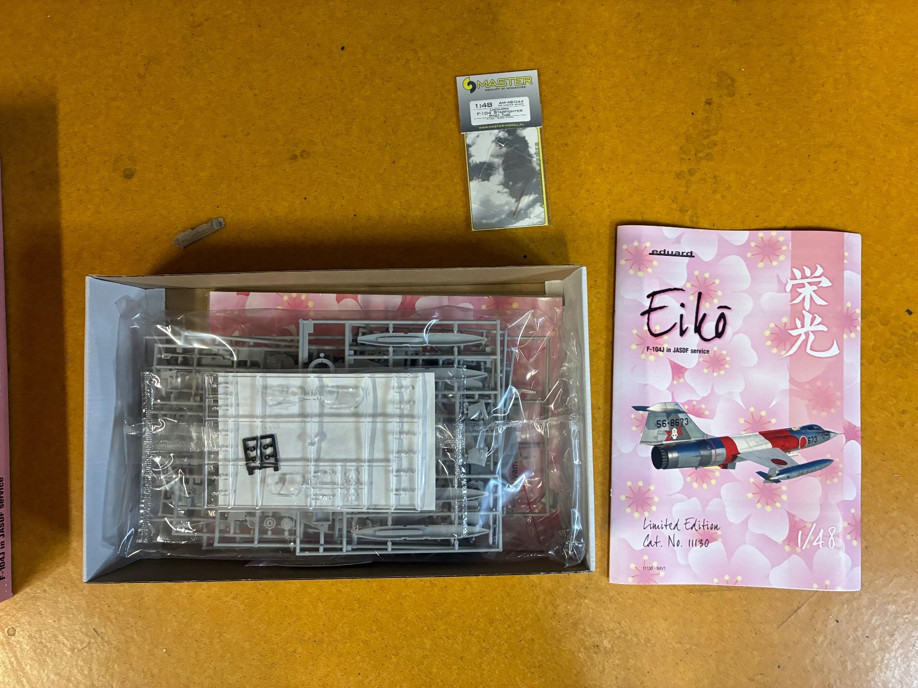 Kits de montage: Lockheed F-104 Starfighter Eduard 1:48 Eiko Limited Edition – Neuf avec emballage d'origine à Rapperswil BE par Silverwings 1