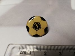 Pin Lufthans Fussball