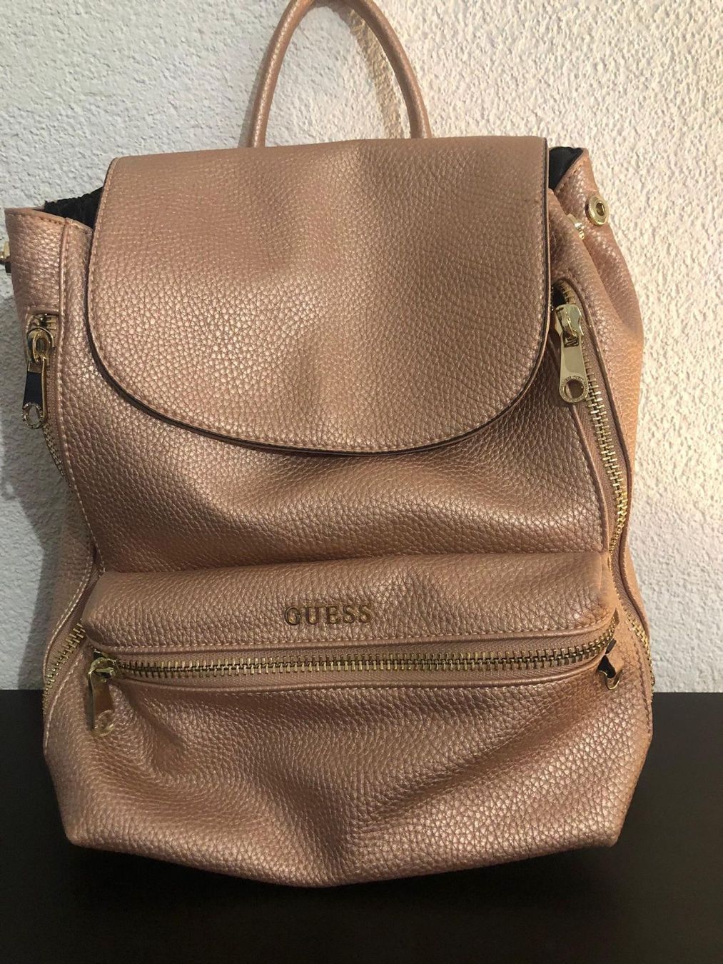 Guess Zaini: Guess Rucksack – Usato da Biel/Bienne venduto da Bolagol9