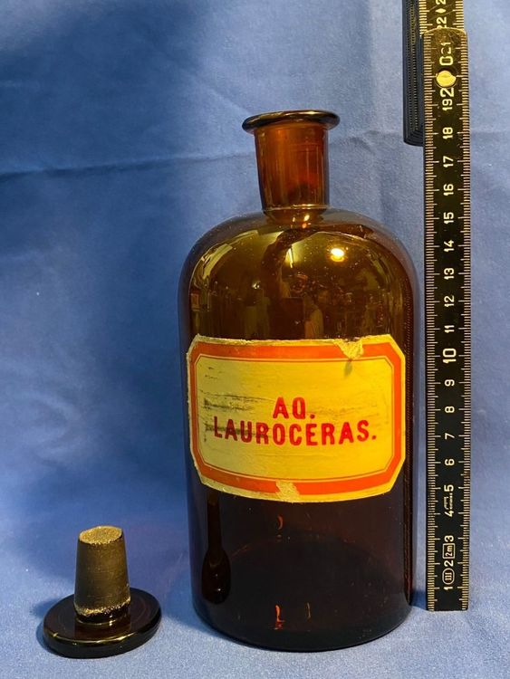 Whiskey-Dekanter 'Holy Water' – Sarkastisches Geschenk Für Männer, 750 Ml, Mit Glasstopfen