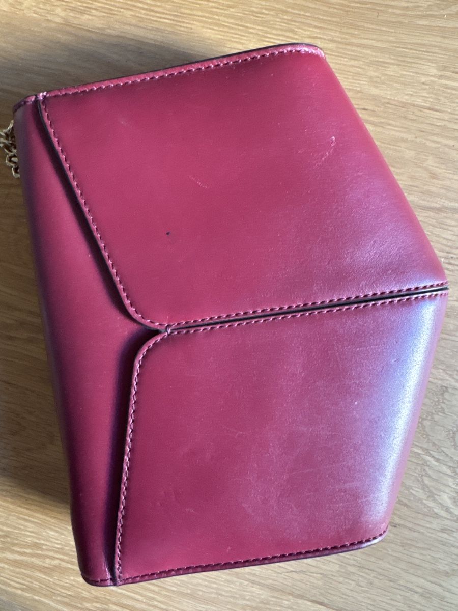 Sandro Borse da donna: Élégant sac bordeaux avec chaîne dorée – Nuovo (secondo la descrizione) da Genève venduto da inf_2ggr 4