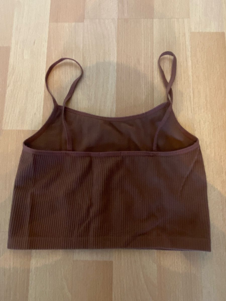 Top: Braunes Crop Top – Usato da Basel venduto da celinefille 1