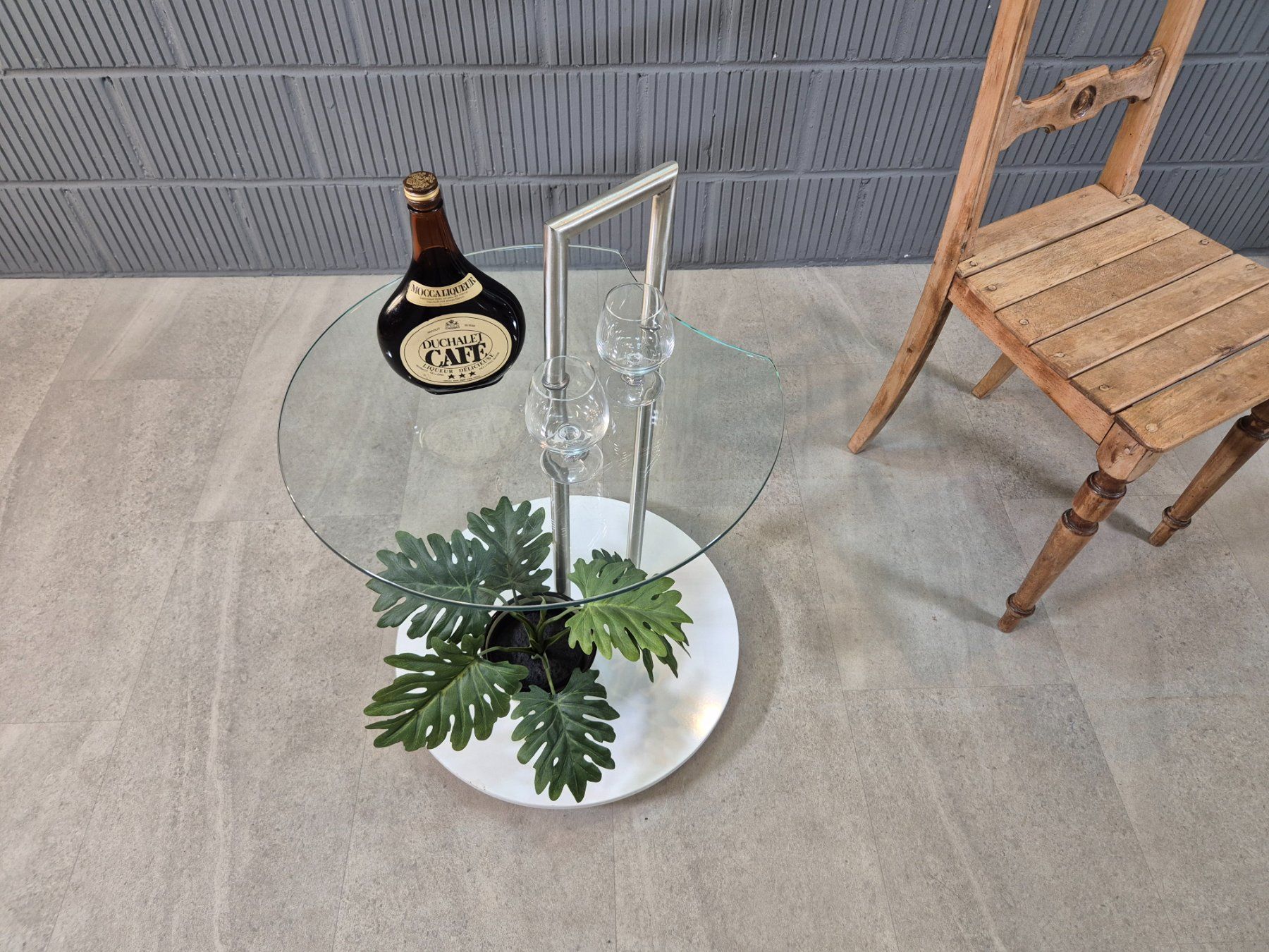 Tische: Eileen Gray Style Coffee Table, Rollable Barwagen Glas Tisch – Gebraucht aus Nottwil von Wondewa-Shop 2