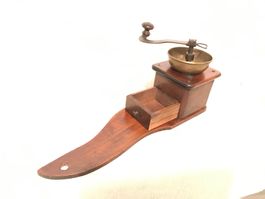 Antike Biedermeier Kaffeemühle