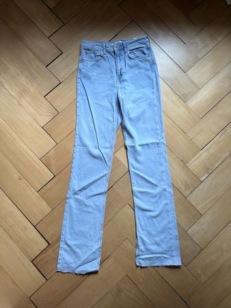 ZARA - Slim Flare Jeans hellblau 36 (neu)