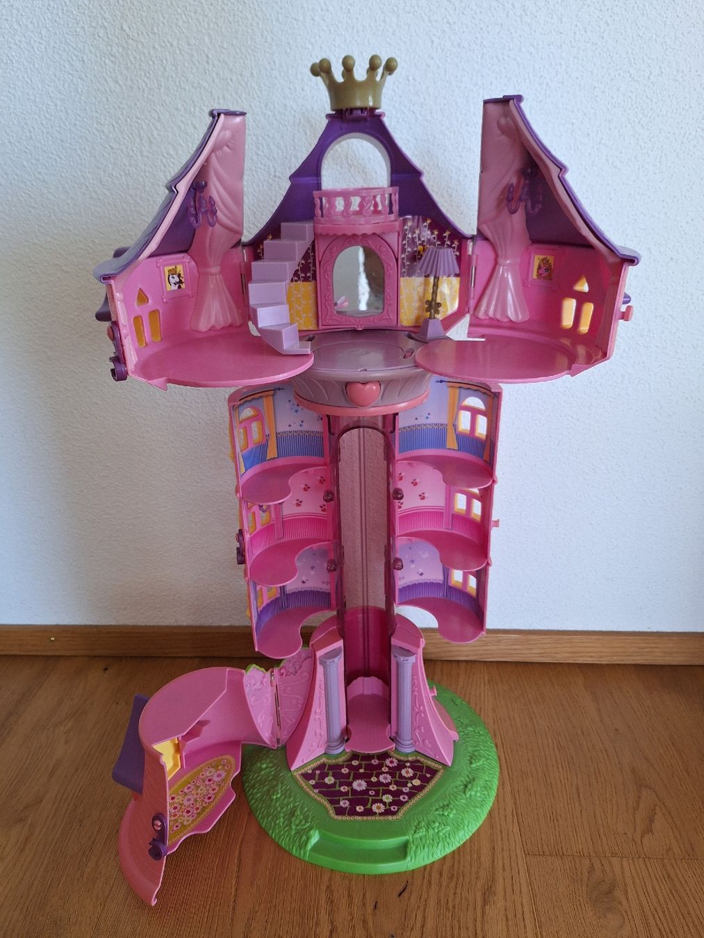 Giocattoli: Turm Filly Pferde – Usato da Ruswil venduto da Mischi.