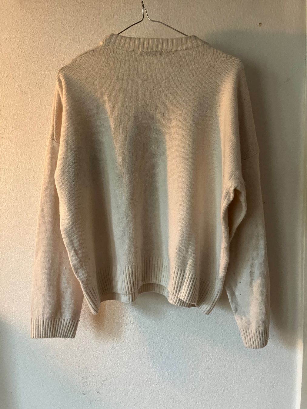 Maglioni & Felpe: Pullover beige Schleifen Motiv S – Usato da Zürich venduto da MonkeyTunes 2