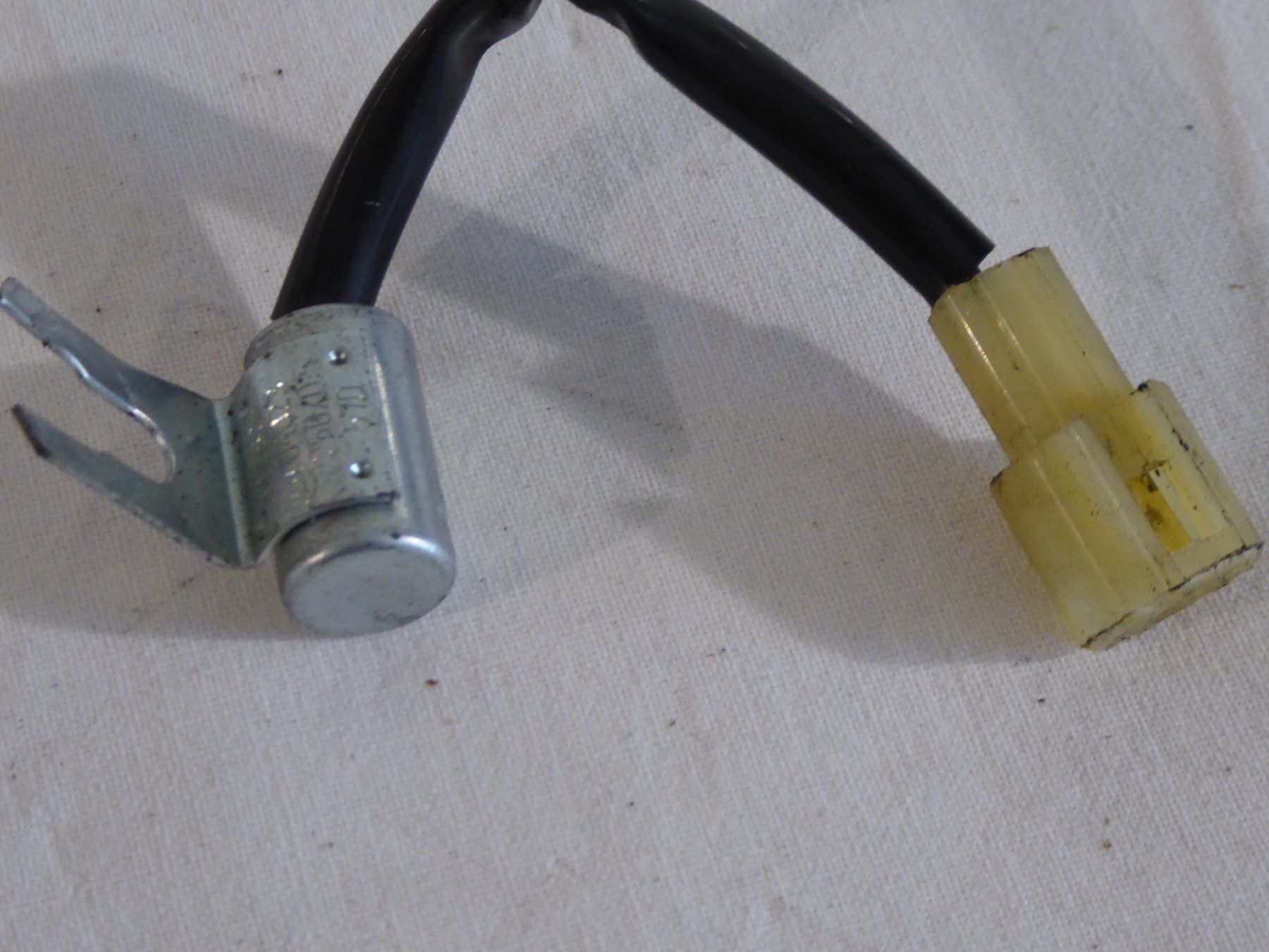 Toyota Tutti pezzi di ricambio auto: Toyota Supra MK3 Sensor – Usato da Ennetbühl venduto da VPHS