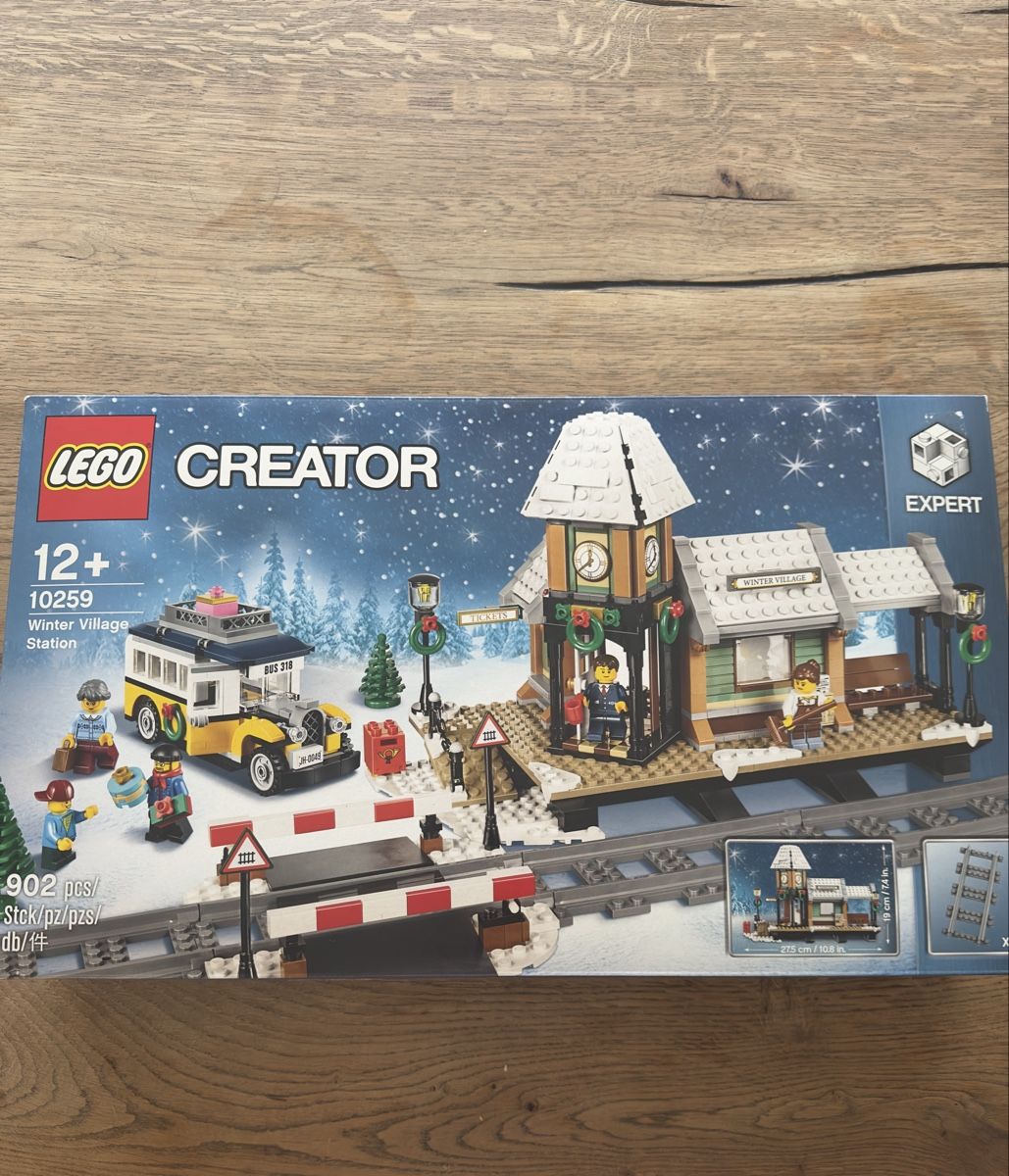 Lego Giocattoli: Lego Winterlicher Bahnhof – Nuovo e nell'imballaggio originale da Stadel b. Niederglatt venduto da Gansi86