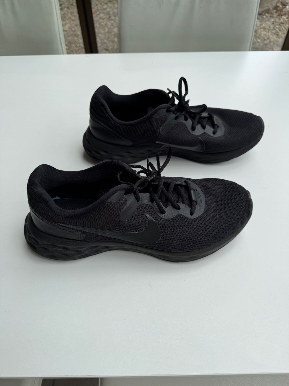 Nike Scarpe da uomo: Nike Turnschuhe schwarz Gr. 46 – Usato da Bremgarten b. Bern venduto da misscello 1