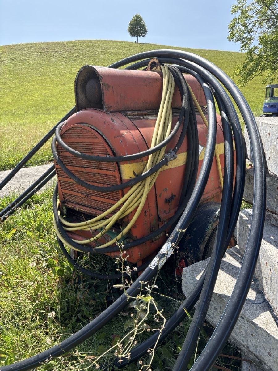 Compresseurs: Baukompressor – D'occasion à Schönenberg ZH par yvo_pd6v 3