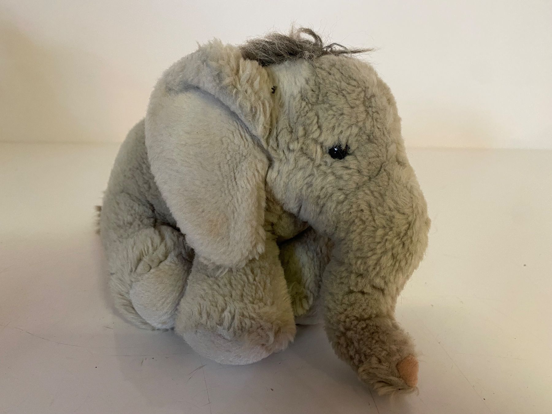 Steiff Spielzeuge: Steiff Stofftier Konvolut: Elefant, Hase, Igel, Schaf – Gebraucht aus Ballwil von ClassicGallery 9