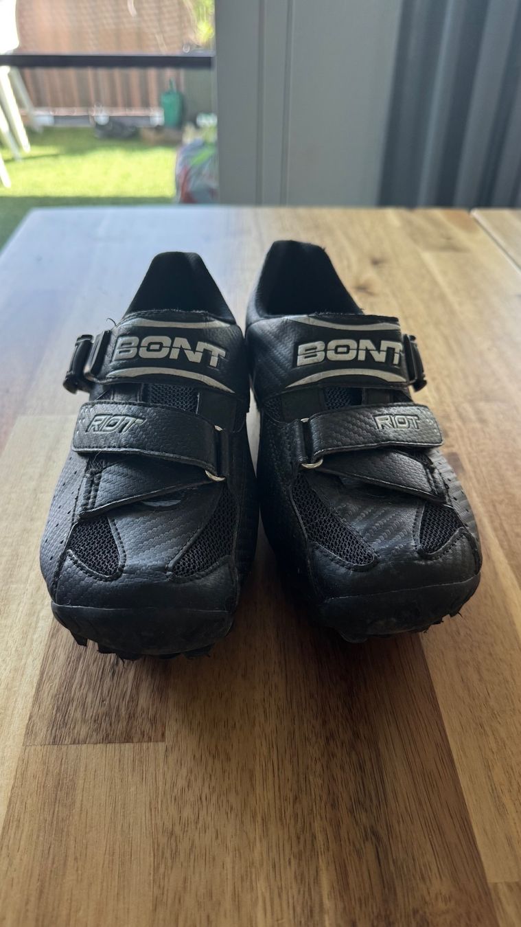 Damenschuhe: Bont Bont Zapatillas Riot 42 – Gebraucht aus Rothenthurm von Lynn_DM 1