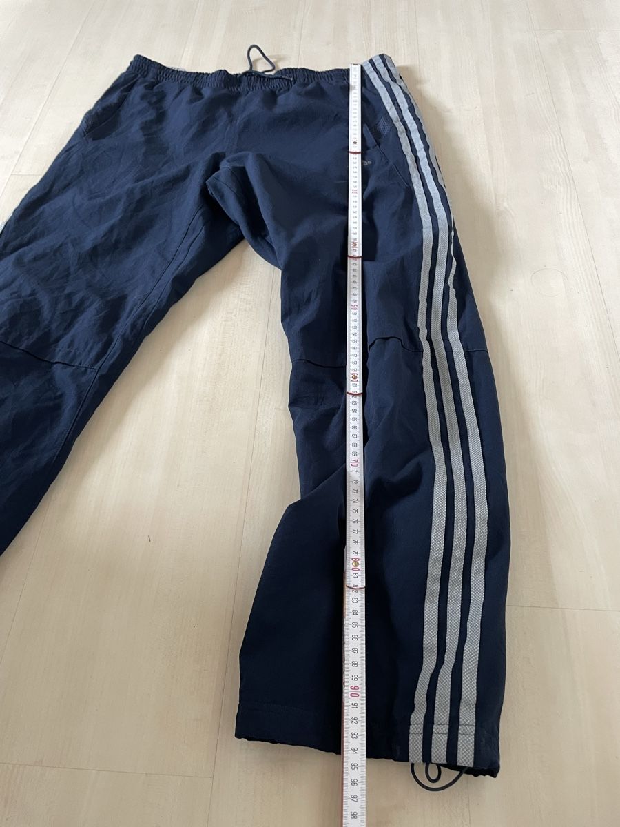 Adidas Pantaloni: Adidas Hose - Navy Blue – Usato da Bremgarten AG venduto da fhr.11 1