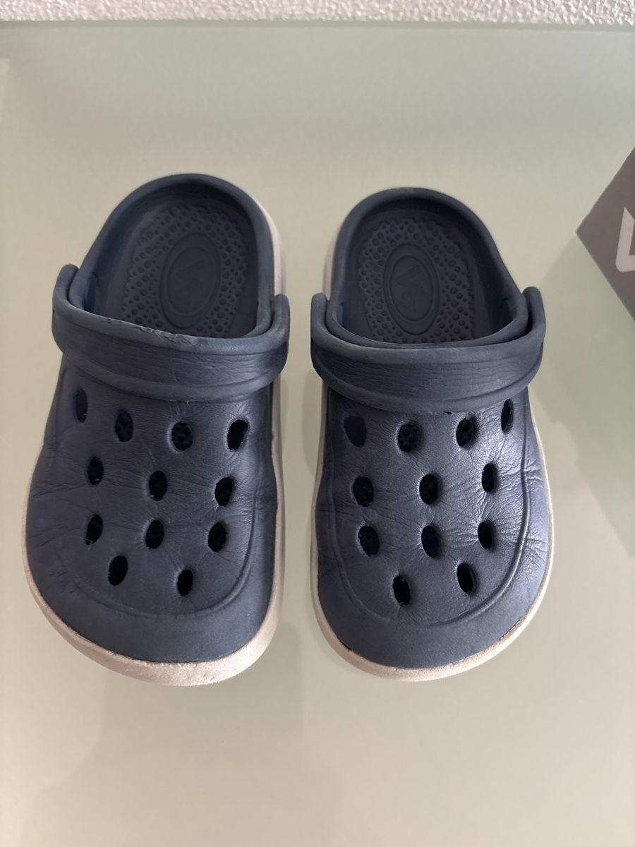 Scarpe per ragazzi: Vty Crocs 26 – Usato da Chur venduto da copino 2