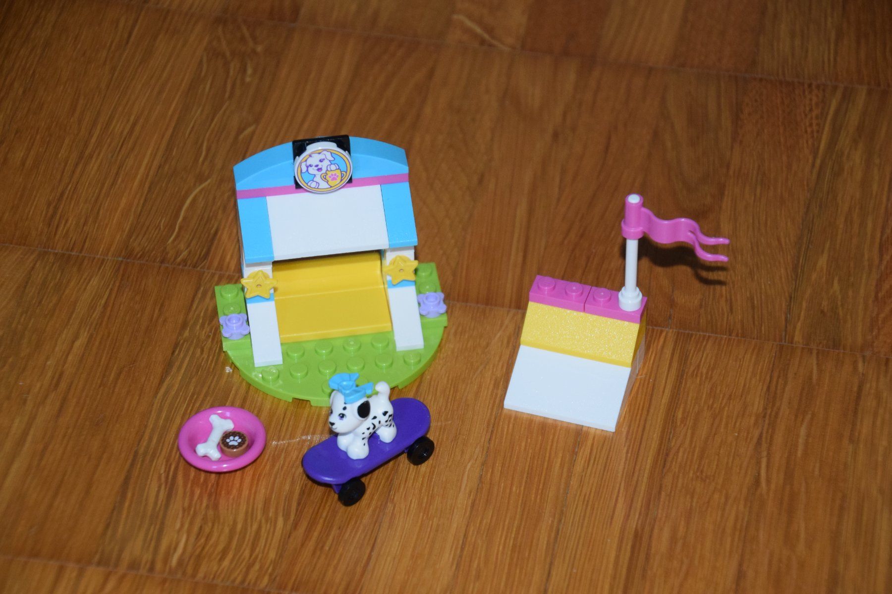 Lego Giocattoli: Lego Friends- Welpenpark – Usato da Lausen venduto da Rotezora79 1
