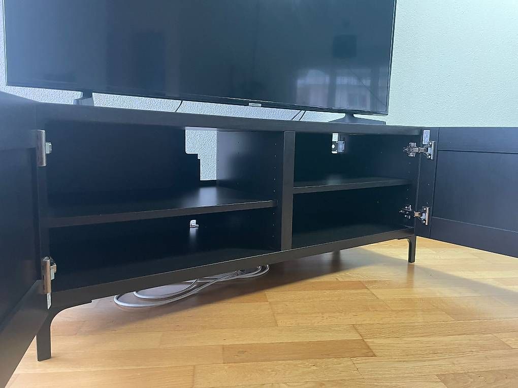 Mobili TV: IKEA BESTÅ TV-Möbel – Usato da Olten venduto da Nadmel 1