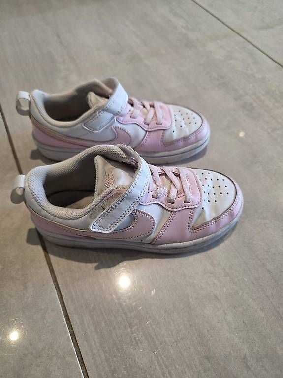 Schuhe für Mädchen: Scarpe bambina sportive  – Gebraucht aus Davesco-Soragno von gia_l9fy 1